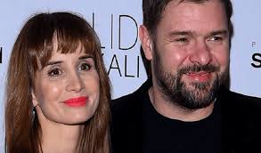 Założyciel i dyrektor artystyczny teatru imka. Tomasz Karolak Sprzata I Docenia Partnerke Efekt Dobrej Zmiany