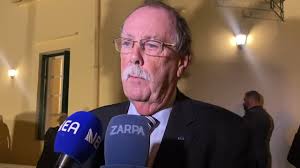 Roderick Beaton- ομότιμος καθηγητής Kings college Λονδίνου