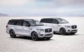 Chief among these is the expanded. Download Wallpapers 2021 Lincoln Navigator Special Edition Package 4k Exterior Luxury Suv New White Navigator New Silver Navigator American Cars Lincoln For Desktop Free Pictures For Desktop Free