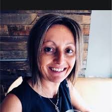 Heidi Dougherty's Instagram, Twitter & Facebook