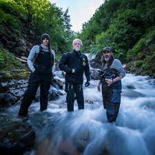 White water is a reality television series that airs on the discovery channel. Father Son Duo Go Their Separate Ways In New Season Of Gold Rush White Water Gold Rush White Water Discovery