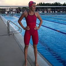 She won a gold medal in the 200 metre breaststroke at the 2014 commonwealth games. Funkita On Twitter Taylor Mckeown Smashes Out A Race Pace Set In Her Funkita Apexstealth In Preperation For Rio2016