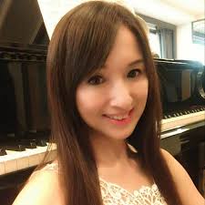 維若妮卡- “Music expresses that which cannot be put into words and that which  cannot remain silent...”