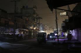 We monitor the net to get all the news about outages for you. Minister Massive Power Outage Leaves Pakistan In The Dark