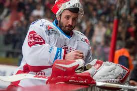 Most recently in the khl with avangard omsk. Hrubec Po Narozeni Syna Hokej Uz Pro Me Neni Stredobodem Vesmiru Isport Cz