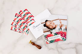 Smilebox covid christmas cards are just what the doctor ordered. How To Write Holiday Cards During A Pandemic 5 Ways To Share With Family And Friends Mixbook Inspiration