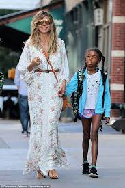 For example, on a photo from christmas 2019, klum's children were all covering their faces with. Heidi Klum Steps Out With Daughter Lou In New York City Daily Mail Online