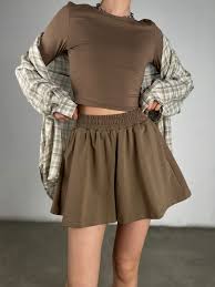 Шорты-юбка SHOPDAANNA (футер 2х нитка) 72460005\323 купить в Омске по цене  1 490 руб. | Отзывы, описание и фото - Шоу-рум №1 ShopDaAnna