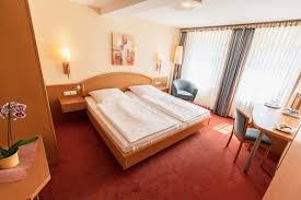 Enjoy the charm and food of germany right here in wyoming county. Flair Hotel Deutsches Haus Hotel Restaurant Am Arendsee Altmark
