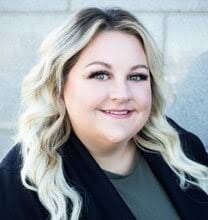 Amy Dobbs's Instagram, Twitter & Facebook