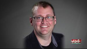 Honoring 'hey guy' guy through volunteering