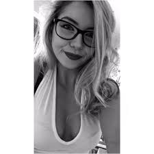 Michaelaigh Nolan (@MichaelaighN)