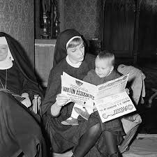 The famous julie andrews movie rearranged a couple of the songs, added the other place the fact this is a play comes into production is the sets. Sound Of Music Movie Behind The Scenes Photos People Com