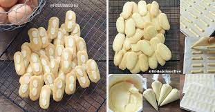 Dikocok putih telur hingga kaku. Rahasia Resep Lidah Kucing Yang Cantik Dan Enak Resep Spesial