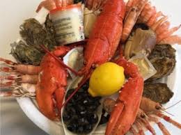 Plateau De Fruits De Mer Le Peche Mignon Homard Breton Env 2kg Pourdebon