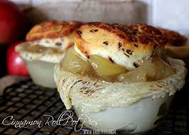 Get lucky leaf bulk canned apple pie filling delivered straight to your kitchen from webstaurantstore. Cinnamon Roll Pot Pie With Lucky Leaf Apple Fruit Topping Cinnamon Rolls Pot Pie Apple Pies Filling