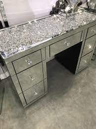 Ideal for use in your entryway, bathroom, bedroom, and more, this hand crafted diamond mirror set gives an elegant appeal to any home gorgeous shows its features in living room, bathroom, bedroom or any others, put on the desk is also a beautiful view. Diamond Crush On Top 7 Drawer Dressing Table Mirrored Furniture Sparkle Diam Mirrored Bedroom Furniture Glam Bedroom Decor Mirrored Furniture