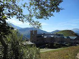 Trouvez votre location de vacances idéale parmi un large choix allant de nos 437 location villa à nos 1 661 magnifiques location maison de vacances. Hotellerie Notre Dame De La Salette Bewertungen Fotos La Salette Fallavaux Frankreich Tripadvisor