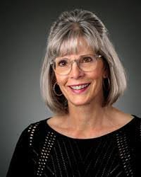 Lisa Rohr's Instagram, Twitter & Facebook