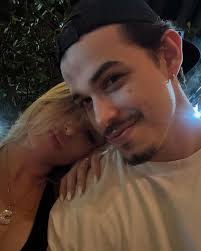 É muito mais gostoso viver a vida contigo ❤️