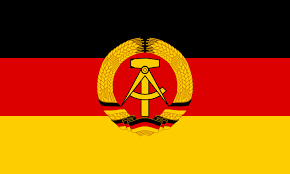 The german flag is a horizontal triband. Germany National Flag History Facts Flagmakers