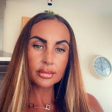 Danielle Hunt (@danielle.dunnhunt) • Facebook