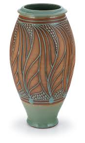 Pin By Aytul Zaim On Pottery And Ceramics Pottery Vase Crystal Vase Decor Wooden Vase