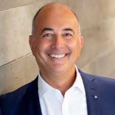 Raymond Chabot Grant Thornton Launches a Series of Exclusive Video Capsules  with Business Leaders