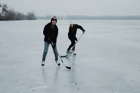 Zweeds lapland is meer dan alleen schaatsen! Mag Dat Schaatsen Op Natuurijs In Helmond Indebuurt Helmond