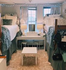 A subreddit for reddit users' battlestation pictures. People On Reddit Shared A Hacks For Enhancing Your College Dorm And They Re Pretty Great Cool Dorm Rooms College Dorm Room Decor Dorm Room Designs