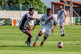 Campeonato cearense 2021 results, tables, fixtures, and other stats for campeonato cearense 2021. Ferroviario Marca No Fim E Vence Ceara Na Estreia Da 2Âª Fase Do Cearense 2021 Ceara Sporting Club Time Noticias Esportes O Povo