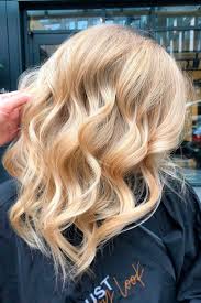 Long layered haircut in v shape. 25 Gorgeous Haircuts For Heart Shaped Faces Lovehairstyles Com
