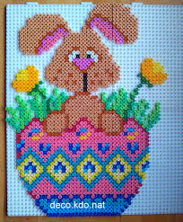 Retrouvez sur cultura toutes les gammes de perles à repasser hama : Perles Hama Lapin Dans Oeuf Paques Perles A Tisser Perles Hama Motifs Perler