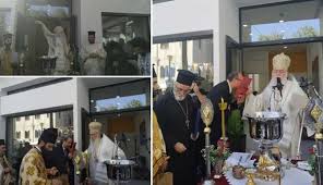 Ο μακαριστός μητροπολίτης περιστερίου κυρός κλήμης (κατά κόσμον δημήτριος κοτσομύτης) γεννήθηκε στην αίπεια του δήμου καλαμάτας το έτος 1954. O Mhtropoliths Peristerioy Klhmhs Egkainiase To Wdeio Ths I M Peristerioy Orthodoxia Online