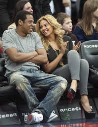 Jay Z And Beyonce Knowles Take The Floor For Their Team Beyonce And Jay Beyonce Beyonce And Jay Z