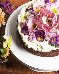 Edible flowers are more than pretty decoration, and can bring major flavor to a dish—i once had some that tasted like garlic—but i will admit i have a hard time identifying list of edible flowers for syrups, wines, infused into oils or vinegars and salads. Petal Co Edible Flowers