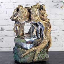 Cette grande fontaine d'intérieur design en inox intègrera idéalement votre intérieur privé ou votre bureau. Grande Fontaine D Interieur Grotte Et Racines