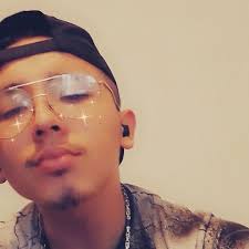 Stream Dylan Thiel music