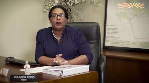 Mayor Yolanda Ford
