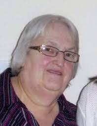 Sandra Noseworthy's Instagram, Twitter & Facebook