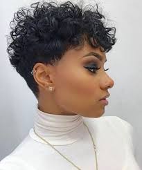Short wool curly hairstyle can be said to be one of the most popular hairstyle in recent years. Pin On Trying To Be Bootiful