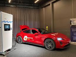 Porsche leads $400 million investment in EV battery startup Group14 |  Reuters