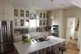 armstrong cabinets teams with country