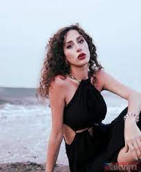 Seyhan belediyesi şehir tiyatrolarında görev alan fadik emre, en son vasıf öngören'in yazdığı asiye nasıl kurtulur oyununda asiye karakteriyle tiyatro izleyicisinin. Polen Emre Biyografya