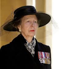 George's chapel on the grounds of windsor castle, bringing the royal family together in public for the first time. K8vnyi9dbxwvvm