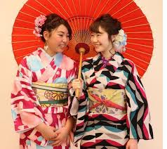 Men's japanese yukata japanese kimono embroidered robe pajamas dressing gown. How To Wear A Kimono Correctly