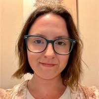 Hannah Baum's Instagram, Twitter & Facebook