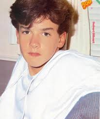 Robert Oliveri's Instagram, Twitter & Facebook