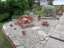 Steingarten Vor Dem Haus Google Suche Garten Steingarten Garten Ideen