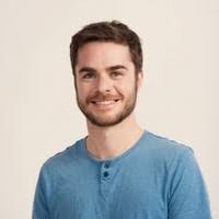 60+ perfiles de «Comrie»